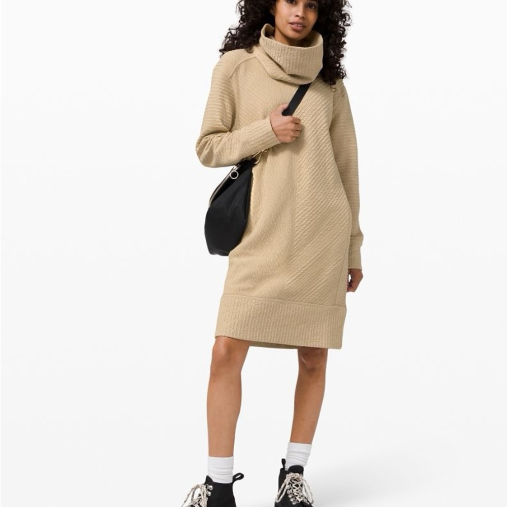 NWOT LULULEMON On Repeat Dress size 8